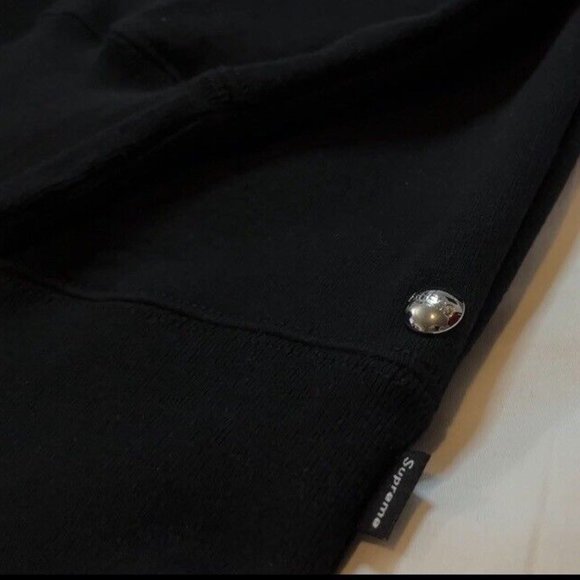 Supreme x Bless Crewneck Black Size Large - Picture 2 of 3